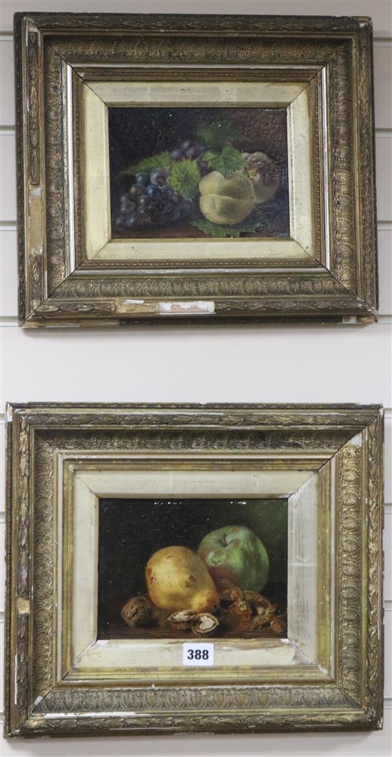 English School c.1900, pair of oils on board, still lifes of fruit, 15 x 20cm